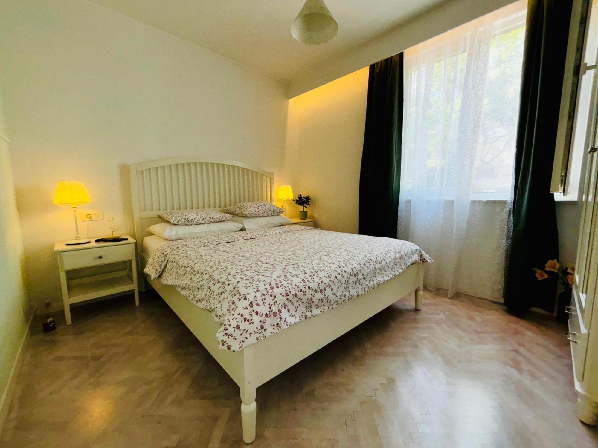 The L Place By Split Right Place Apartment Ngoại thất bức ảnh